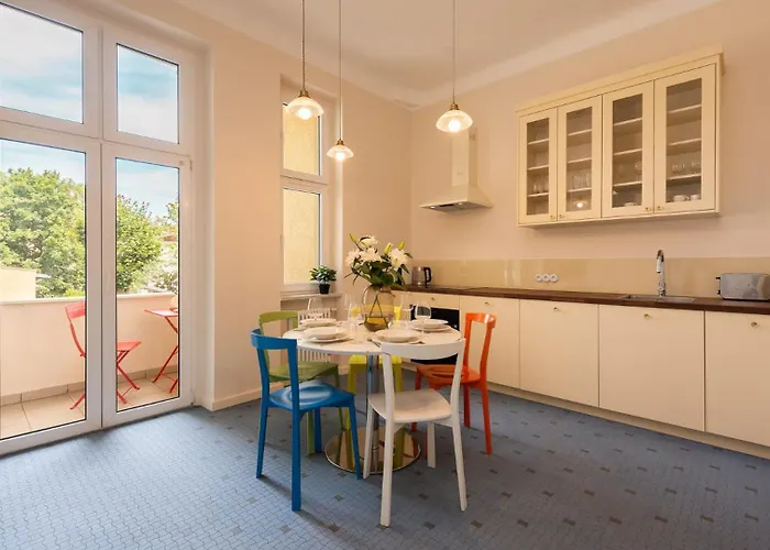 Flatbook - Parkowa, Tylko 2 Minuty Do Plazy Appartement