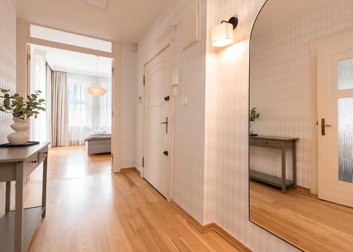 Flatbook - Parkowa, Tylko 2 Minuty Do Plazy Appartement *